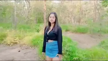 Ajak Pacar Ke Semak Semak Ngentot Berdiri Sange HD